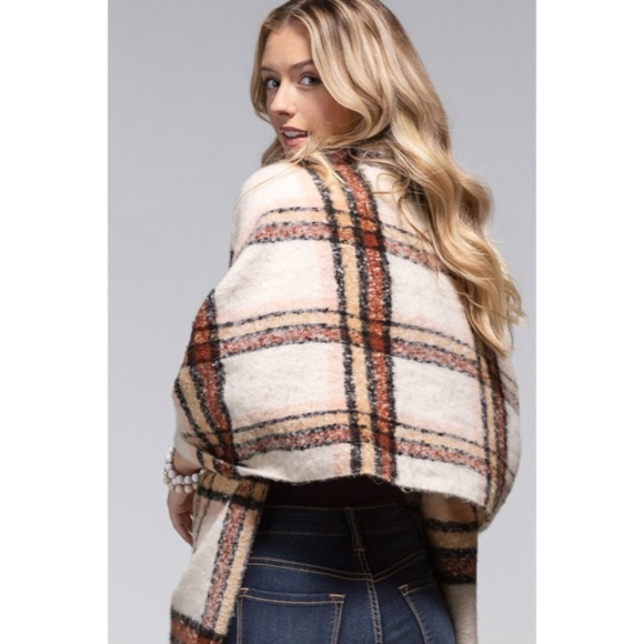 SOLD OUT Ivory Vanilla Latte Plaid Warm Knit Fringe Hem Casual Fall Winter Scarf - Picture 5 of 6